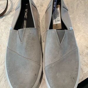 Nwt mens sz 11 TOMS Alpargata Terralin